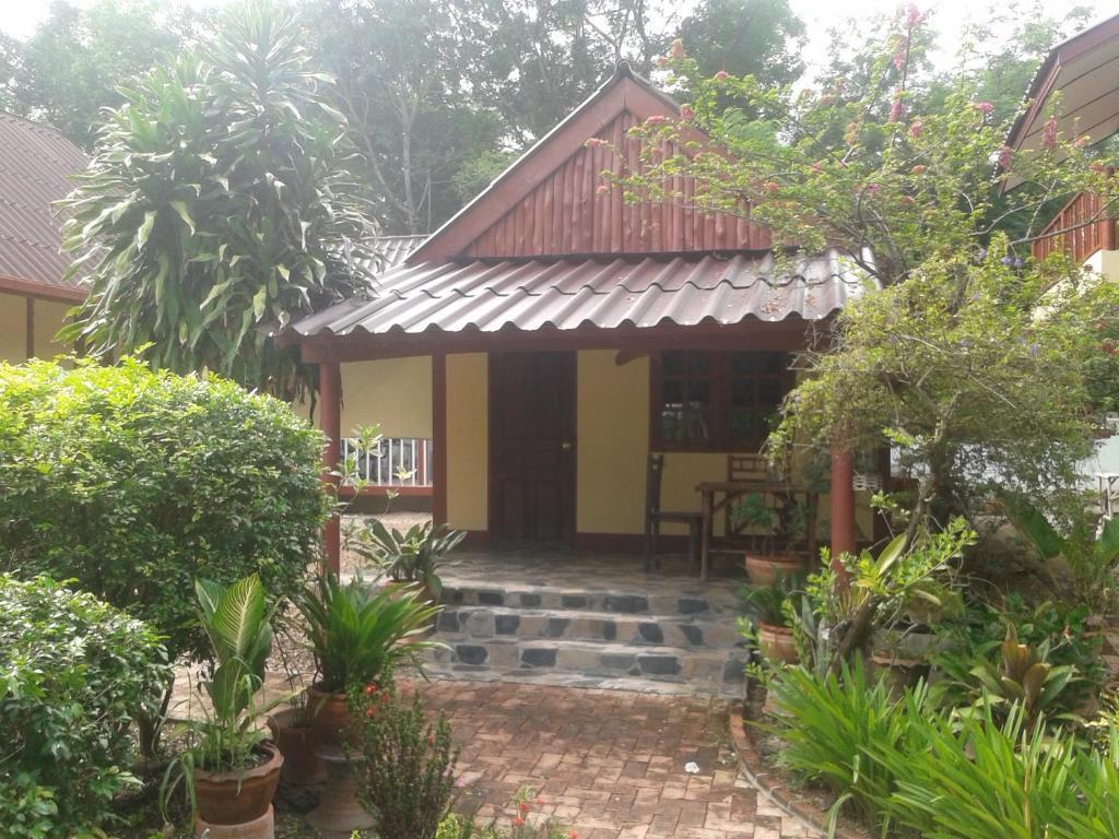 Ban Sabai Sabai Guest House Kanchanaburi Pokoj fotografie